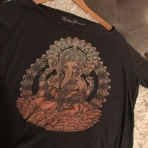 elephant tee Lucky Brand